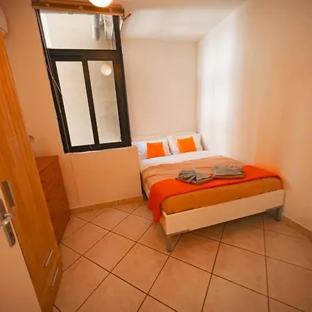 - Spacious 3 Bedroom Sleep 5 * Gzira